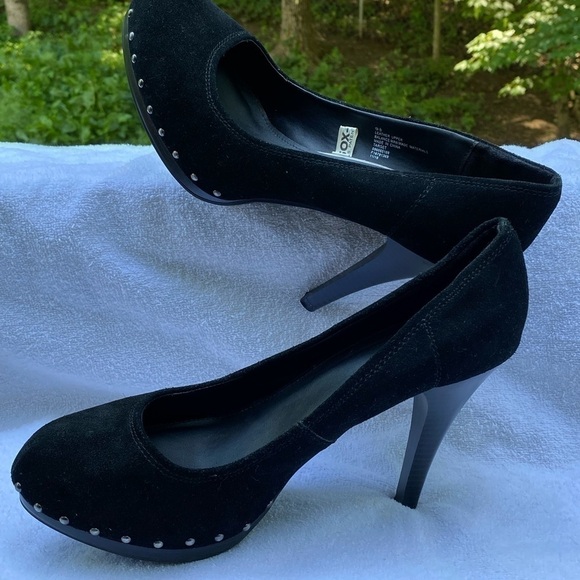 MOSSIMO black suede platforms with rivets- size 9.5 gently worn.  SEXY! - Picture 9 of 14